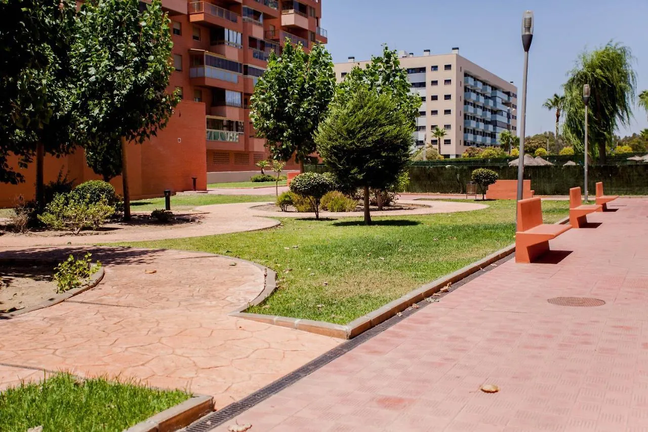Apartamento Apartamento Teatinos, Metro, Free Parking & Pool Málaga